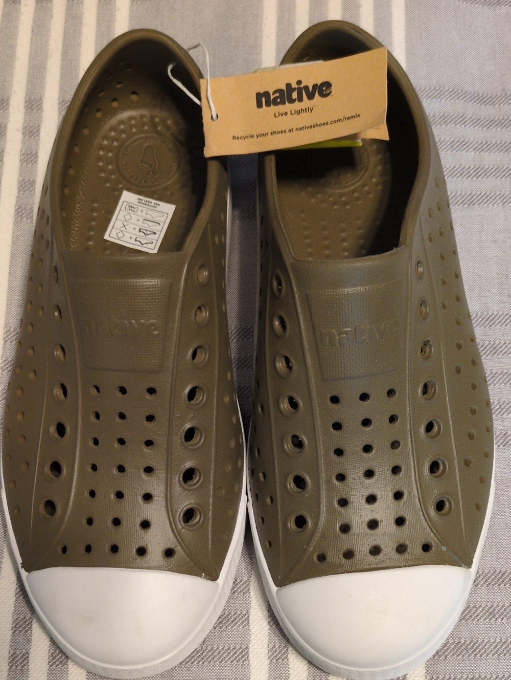 Native Woman's Jefferson Slip-On Sneakers in Olive and White